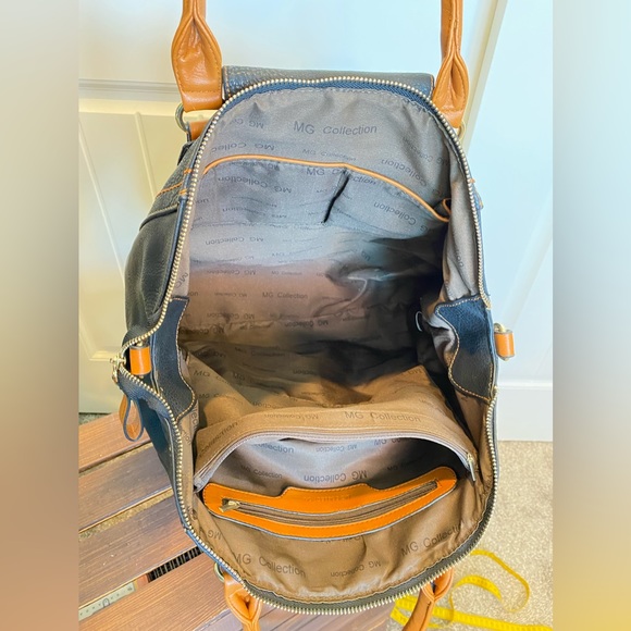 Classy Sophisticated Two Tone Shoulder Bag - Picture 6 of 13